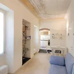 Casa Edoardo Tra Budello E Mare * 阿拉西奥