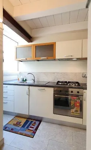 Casa Edoardo Tra Budello E Mare Daire Alassio