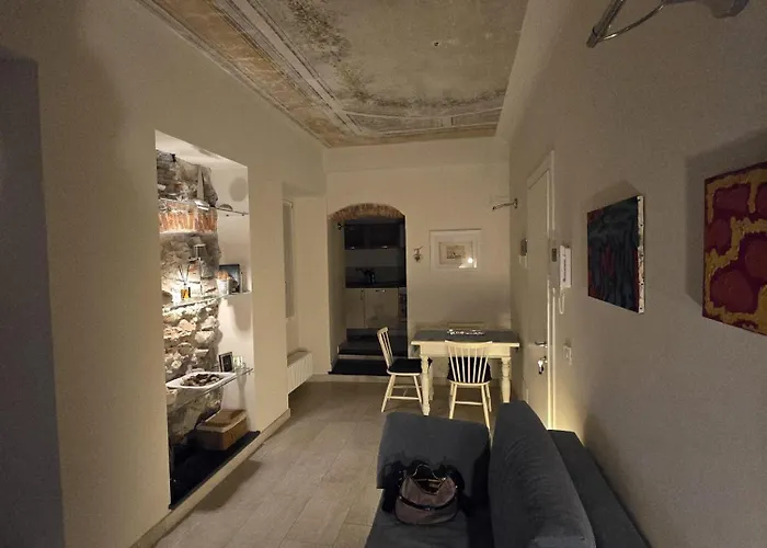 Casa Edoardo Tra Budello E Mare * Alassio